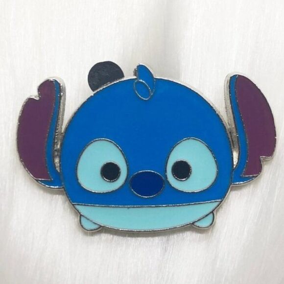 🔮 5/$25 Disney Lilo And Stitch Tsum Tsum Pin - Picture 1 of 3